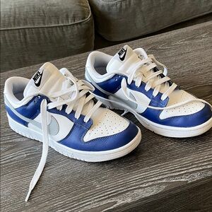 Nike women’s Sneakers in Blue and White